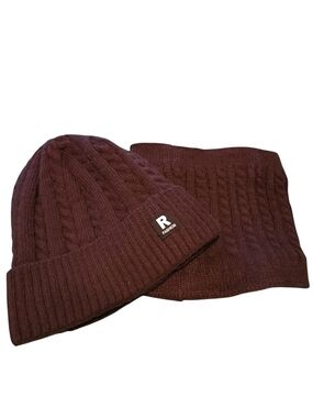 R Fashion Women's Cable Knit Beanie and Neck Warmer Set - Maroon
